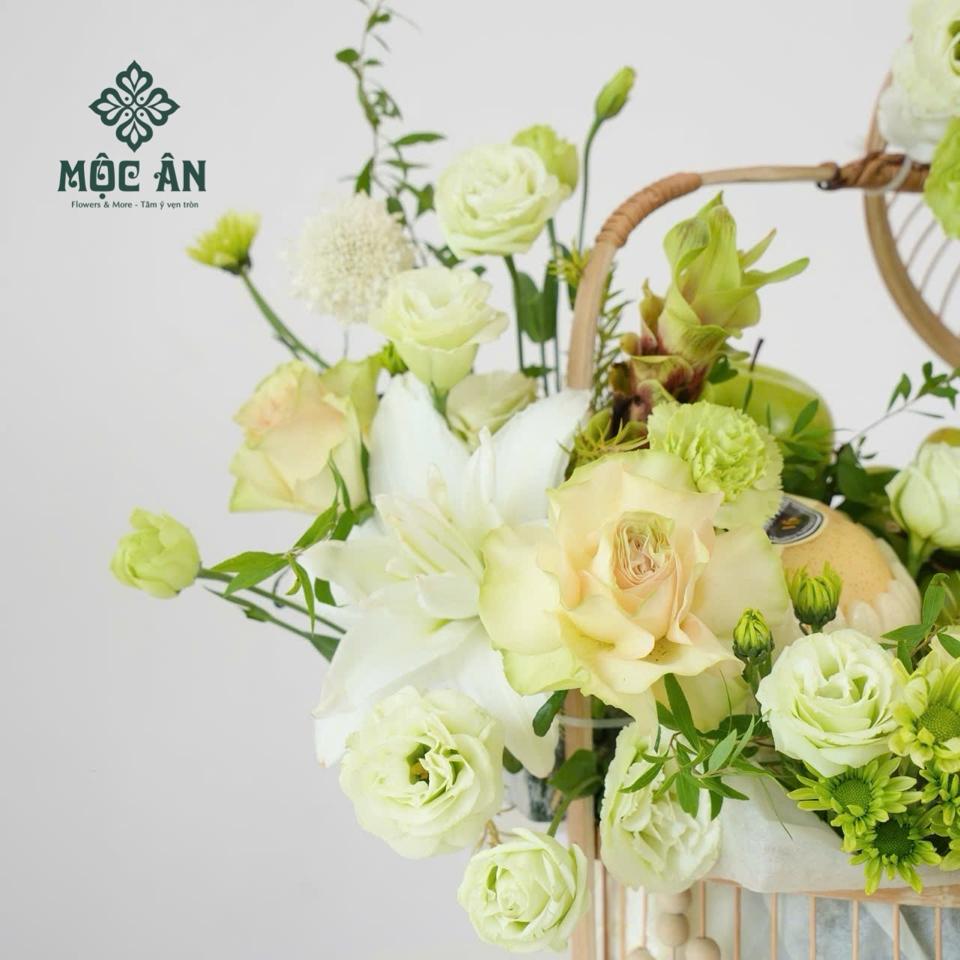 Giỏ Hoa Quả Tông Xanh Vàng Nho Lê Táo-duoc-ban-tai-HOA LỄ MỘC ÂN
