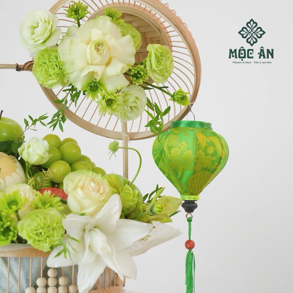 Giỏ Hoa Quả Tông Xanh Vàng Nho Lê Táo-duoc-ban-tai-HOA LỄ MỘC ÂN