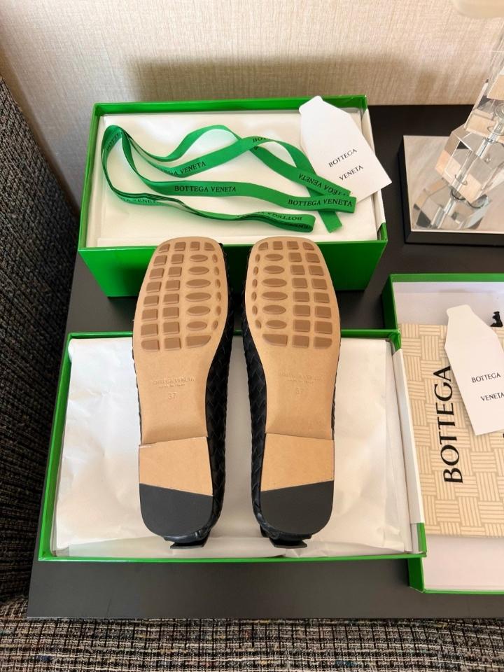 Bottega Veneta Charlotte Ballerina black -duoc-ban-tai-Hvip Shoes and Clothes