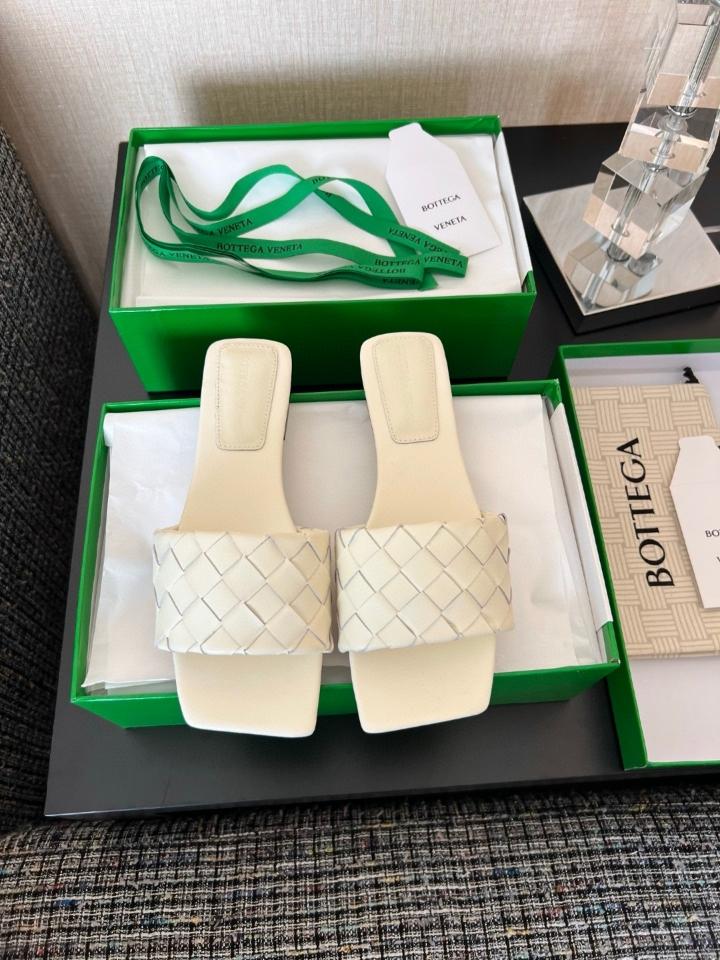 Bottega Veneta Parco Flat Mule sea salt -duoc-ban-tai-Hvip Shoes and Clothes
