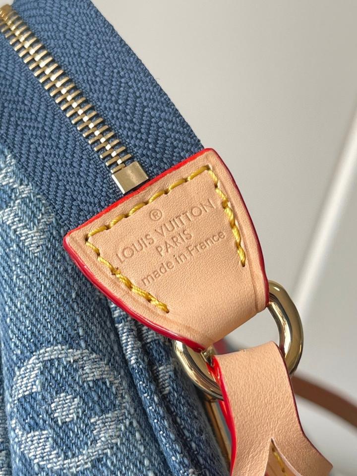 Louis Vuitton M13994
Túi Pochette Accessoires LV x TM13 x 4 x 22cm-duoc-ban-tai-Hvip Bags and Accessories