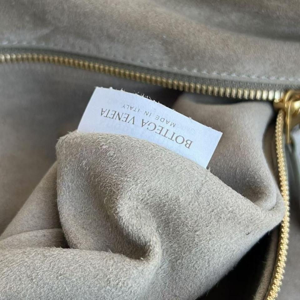 Bottega Veneta Jodie grey suede 600261 48x40x16cm-duoc-ban-tai-Hvip Bags and Accessories
