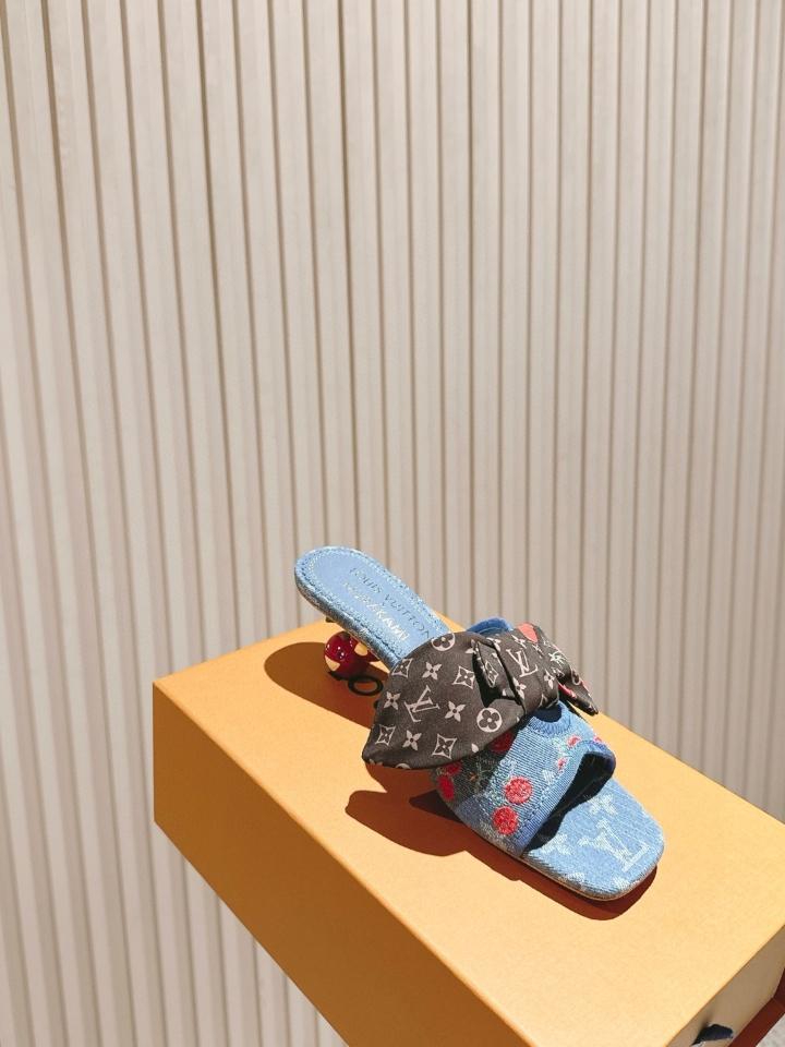 Louis Vuitton LV x TM  Cherie Mules blue 🍒55mm (1)  -duoc-ban-tai-Hvip Shoes and Clothes