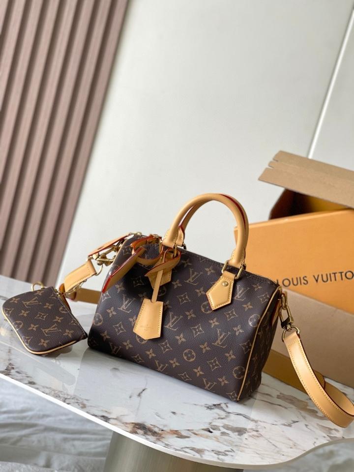 Louis Vuitton M24443
Runway
Speedy P9 Bandoulière 25 25*15*15CM L1-duoc-ban-tai-Hvip Bags and Accessories