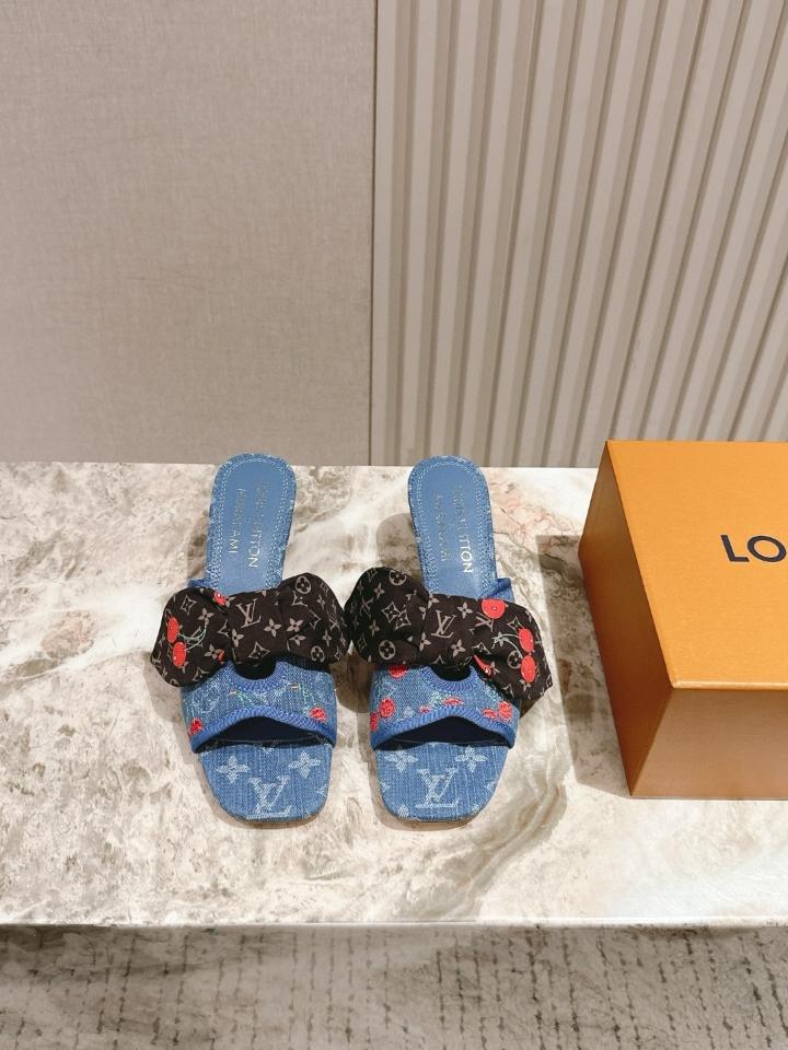 Louis Vuitton LV x TM  Cherie Mules blue 🍒55mm (1)  -duoc-ban-tai-Hvip Shoes and Clothes