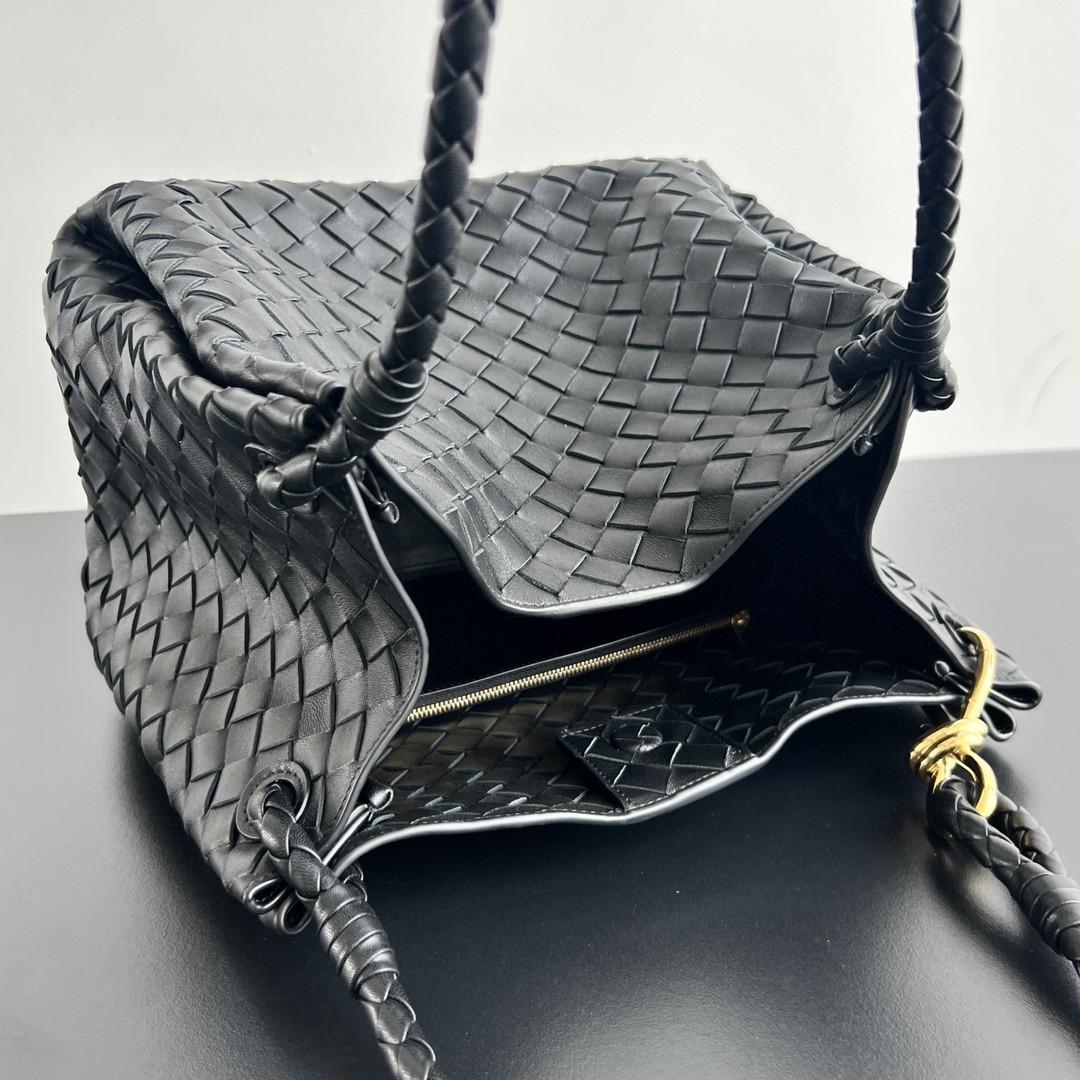 Bottega Veneta Large Parachute black  796571 30X26X20cm-duoc-ban-tai-Hvip Bags and Accessories