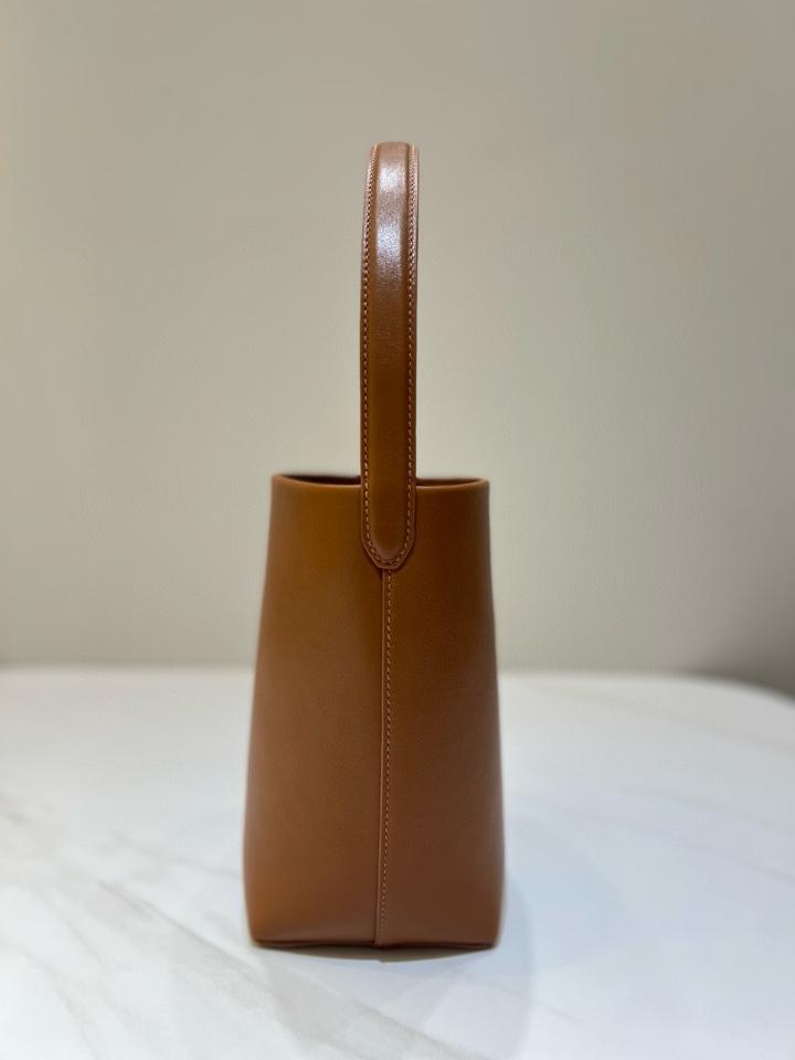 Small smooth calfskin leather tote bag brown 24X22X11cm -duoc-ban-tai-Hvip Bags and Accessories
