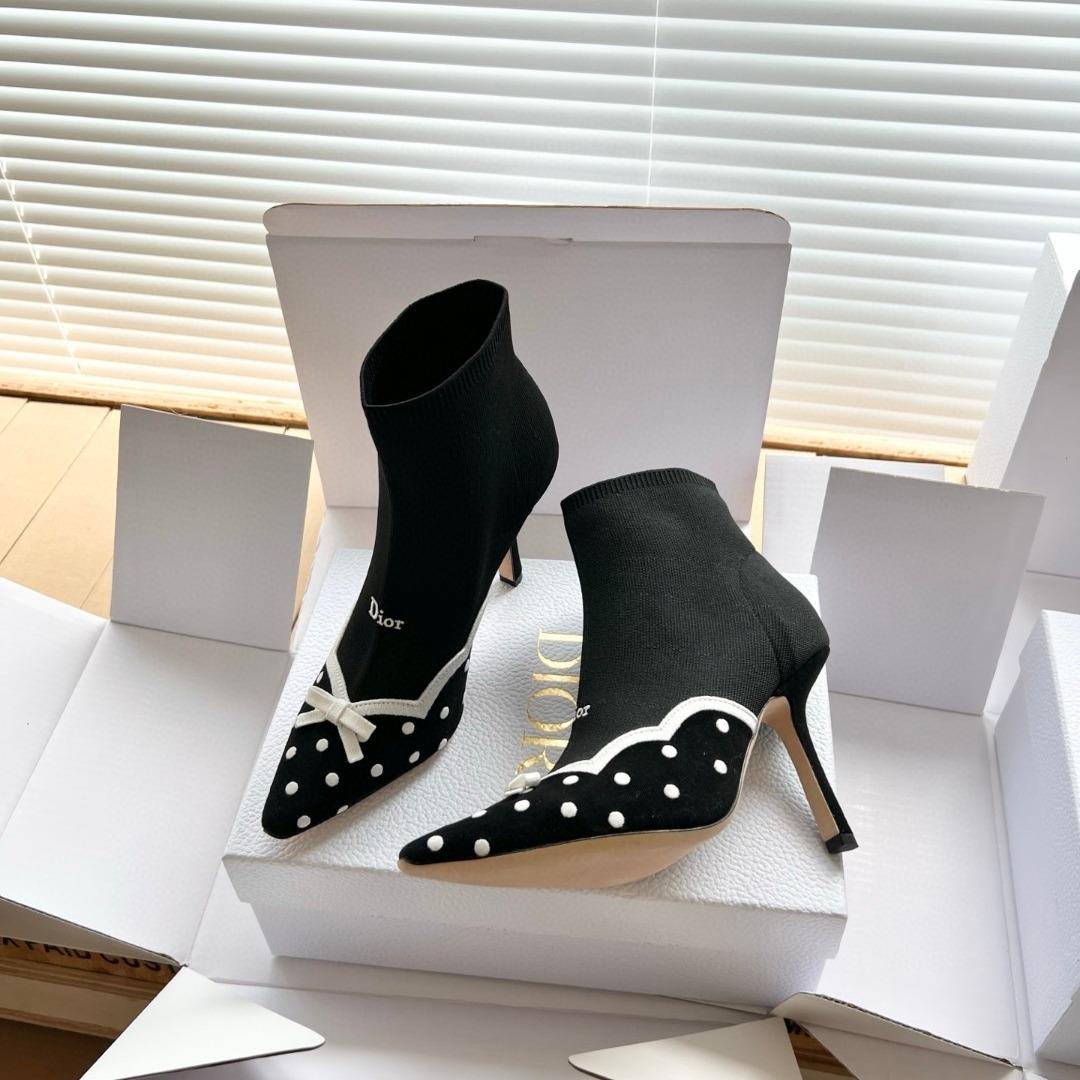 Dior Dway boots cotton Embroidered ankle socks -duoc-ban-tai-Hvip Shoes and Clothes