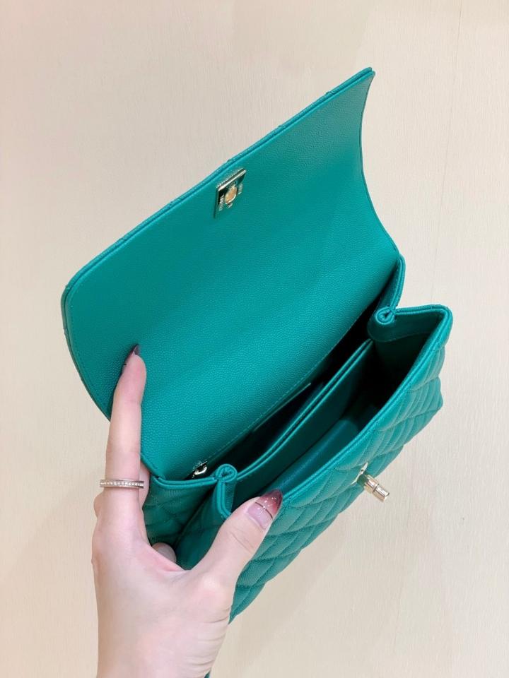 Chanel 22P small coco handle bag Grained calfskin ,Shiny gold tone metal ,bamboo green AS92990 23cm-duoc-ban-tai-Hvip Bags and Accessories
