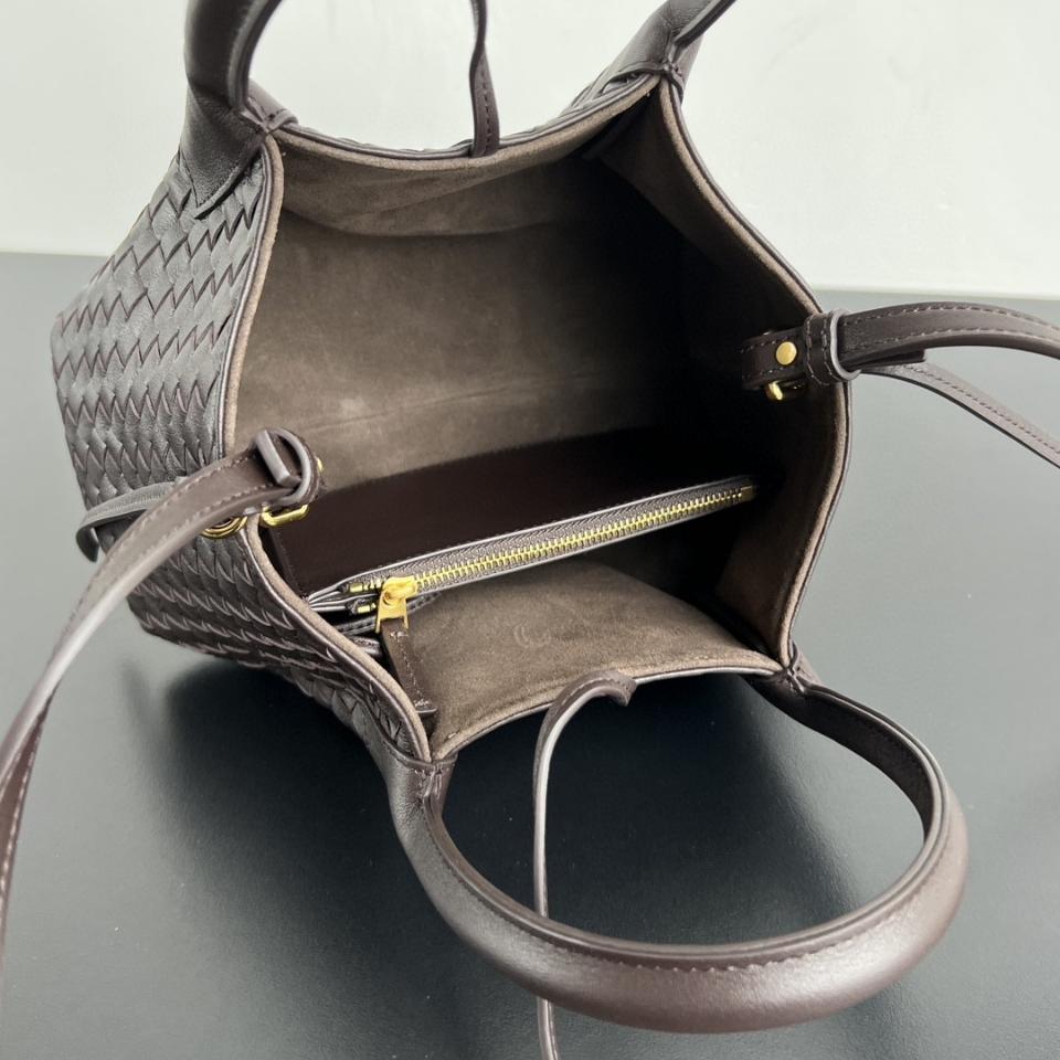 Bottega Veneta  Small Pinacoteca Fondant  819004 15*24*12cm-duoc-ban-tai-Hvip Bags and Accessories