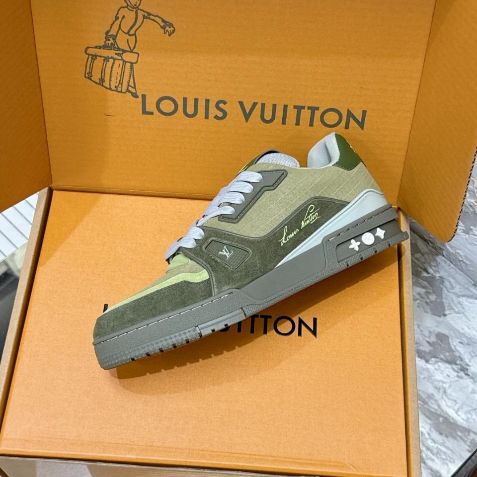 Louis Vuitton 1AHTG7
LV Trainer Outdoor Sneaker green (N1)-duoc-ban-tai-Hvip Shoes and Clothes