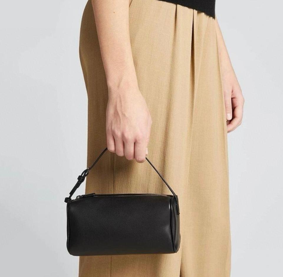 The Row 90's Bag in grained calfskin Leatherblack 19.5x10x 8cm  -duoc-ban-tai-Hvip Bags and Accessories