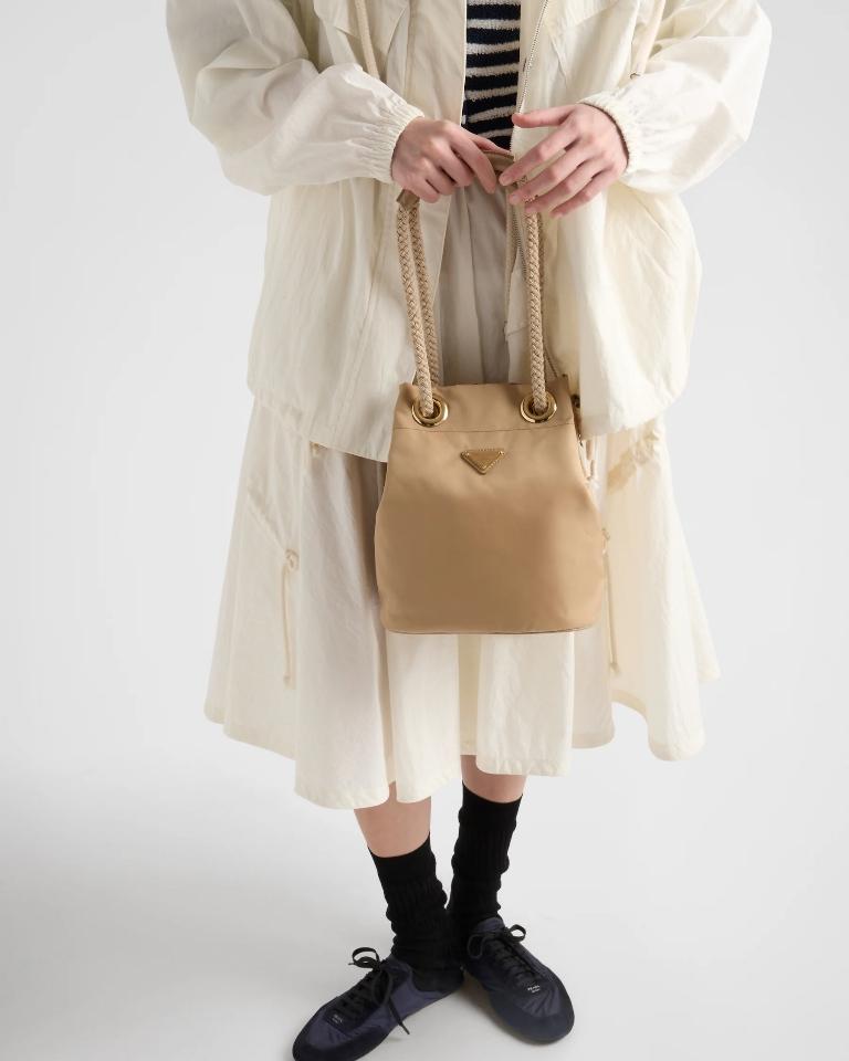 Prada Mariner Re-Nylon small bucket bag caramel 1BE082 23.5x28x16.5cm-duoc-ban-tai-Hvip Bags and Accessories