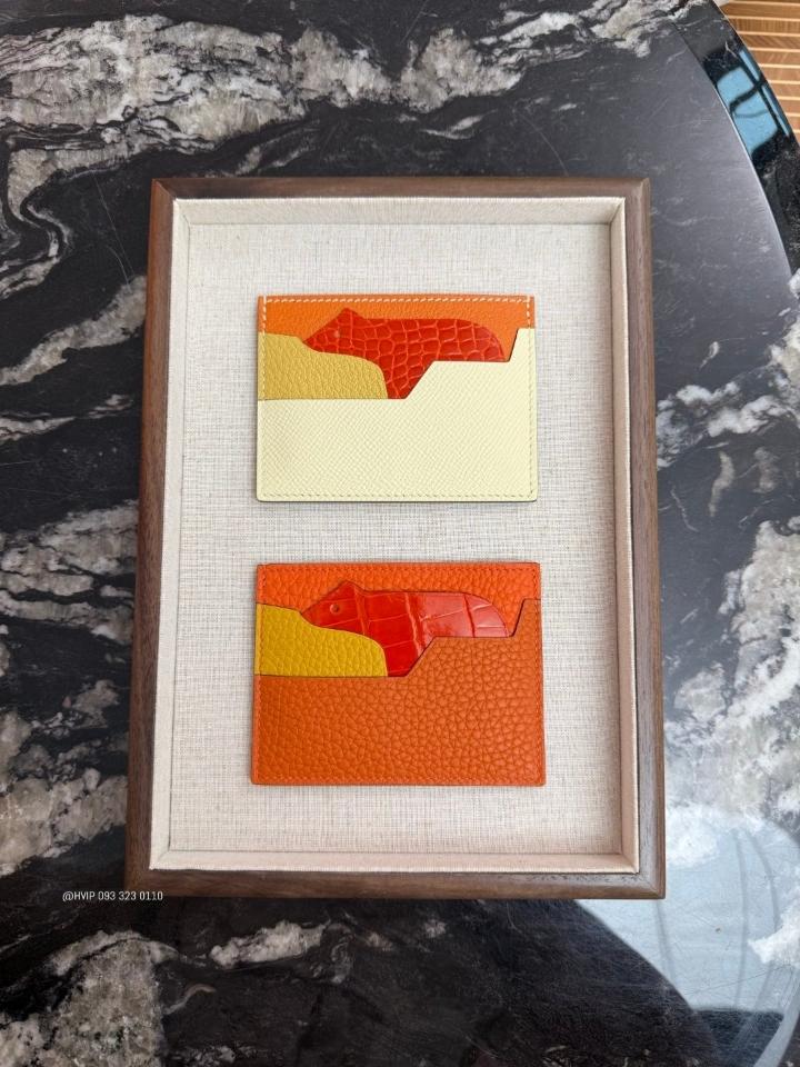 Hermès Histoire Naturelle card holder-duoc-ban-tai-Hvip Bags and Accessories