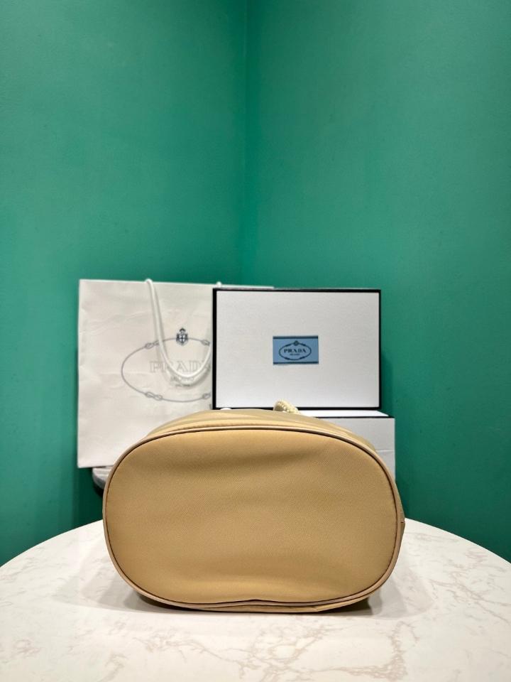 Prada Mariner Re-Nylon small bucket bag caramel 1BE082 23.5x28x16.5cm-duoc-ban-tai-Hvip Bags and Accessories