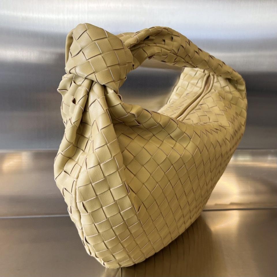 Bottega Veneta Jodie yellow 600261 48x40x16cm-duoc-ban-tai-Hvip Bags and Accessories