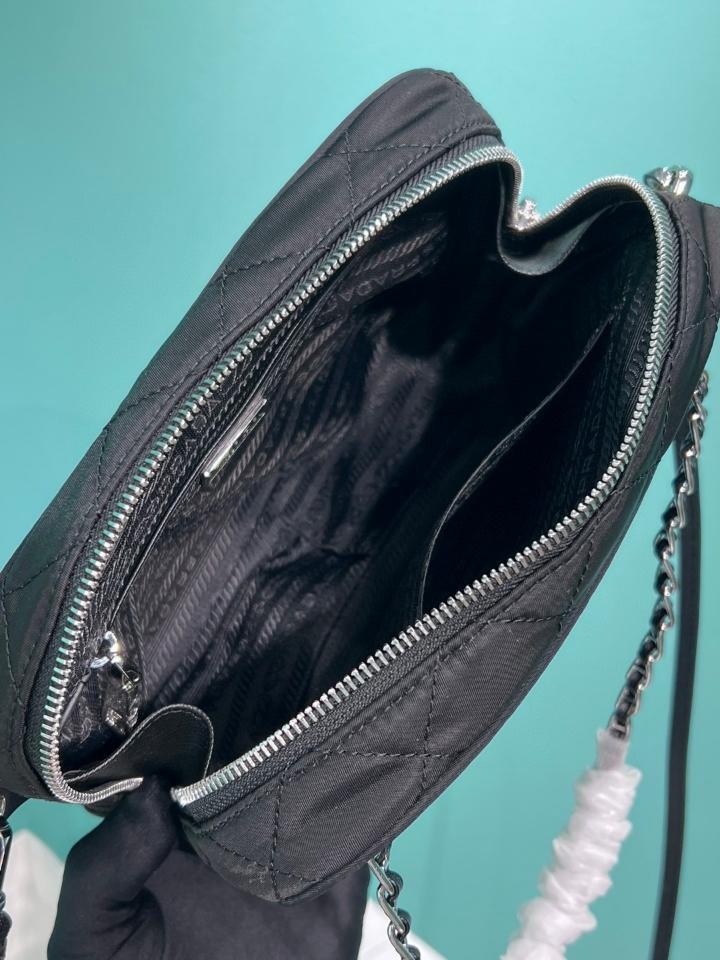 Prada canvas black bag 1BD642 22x16x6.5cm-duoc-ban-tai-Hvip Bags and Accessories