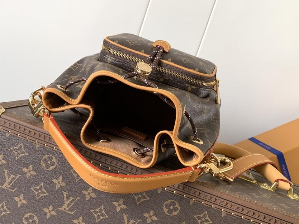 Louis Vuitton M14017
Fashion Show
Noé Cargo 24 x 16 x 22cm-duoc-ban-tai-Hvip Bags and Accessories