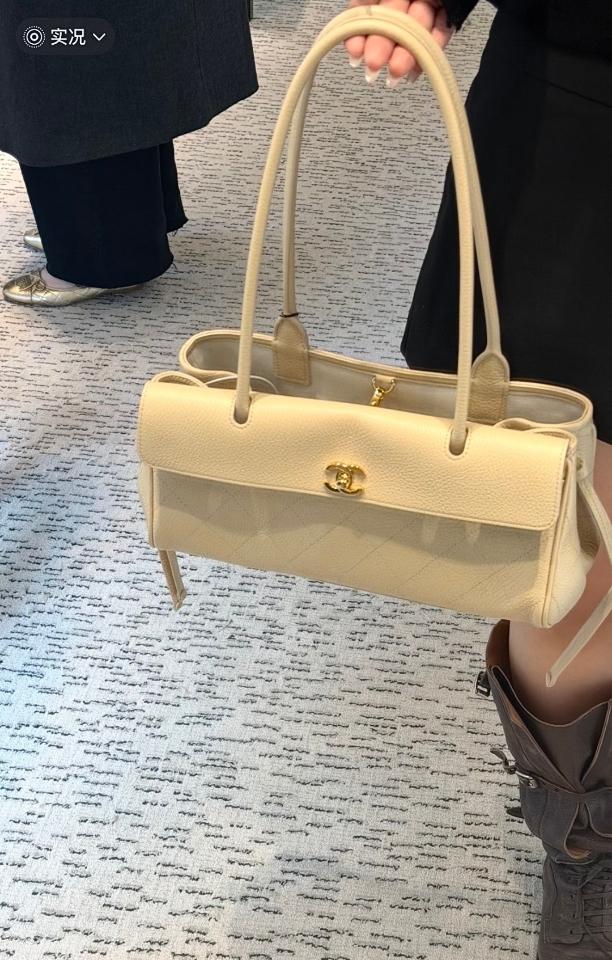 Chanel Small Shopping Bag   Grained Calfskin & Gold-Tone Metal ivory 15*30.5*11.5cm AS6288-duoc-ban-tai-Hvip Bags and Accessories