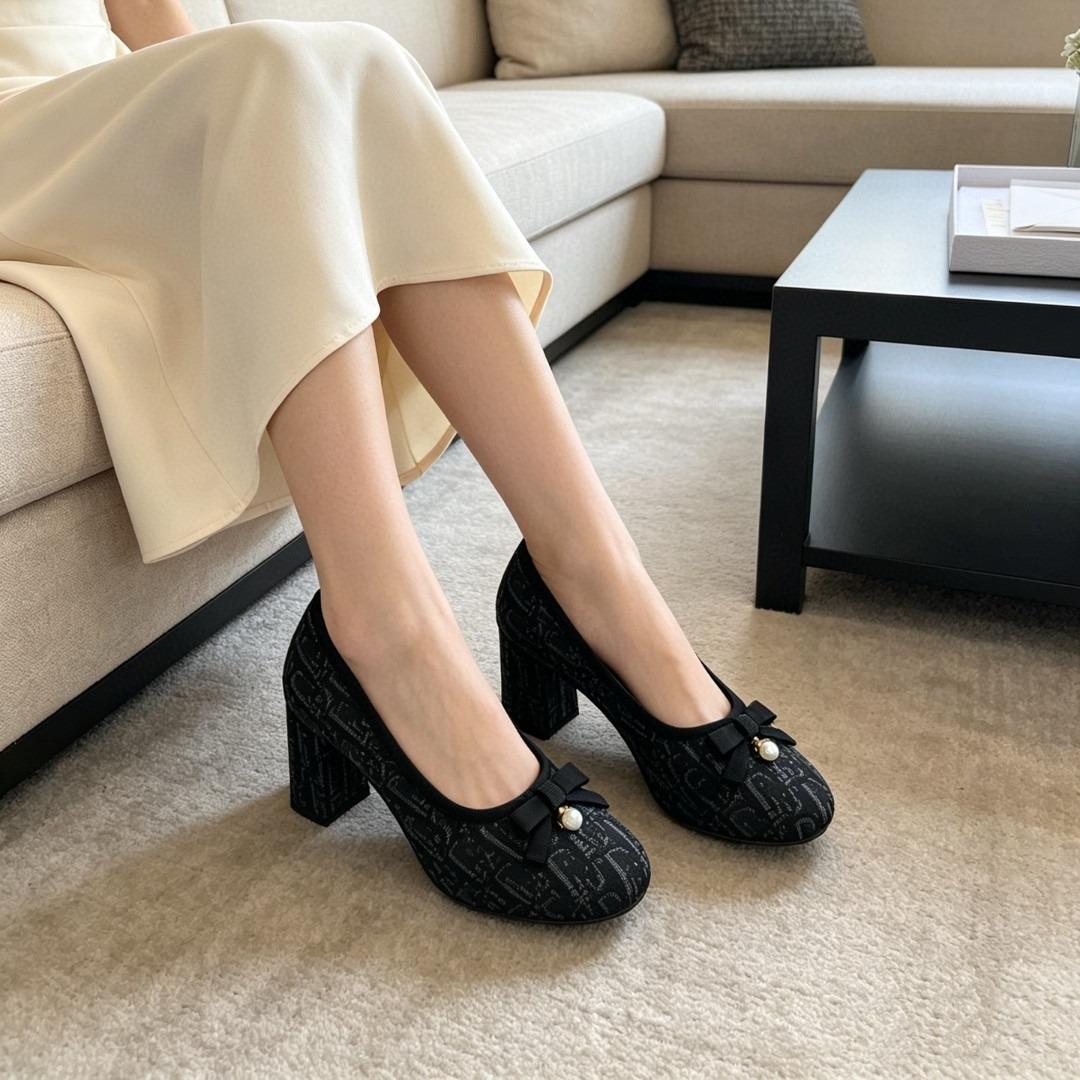 Dior Pump in cotton Embroidered 90mm-duoc-ban-tai-Hvip Shoes and Clothes