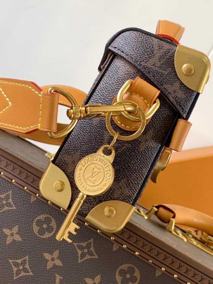 Louis Vuitton M11535
Soul Trunk 19x15x7CM-duoc-ban-tai-Hvip Bags and Accessories