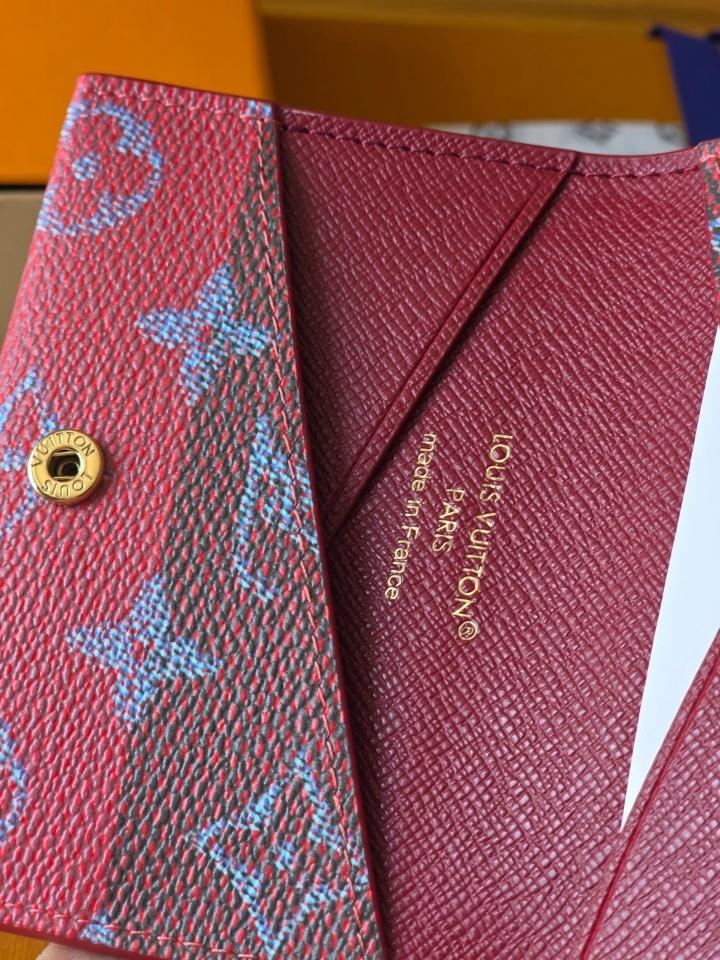 Louis Vuitton M26904
Ví Đựng Thẻ Slim-duoc-ban-tai-Hvip Bags and Accessories