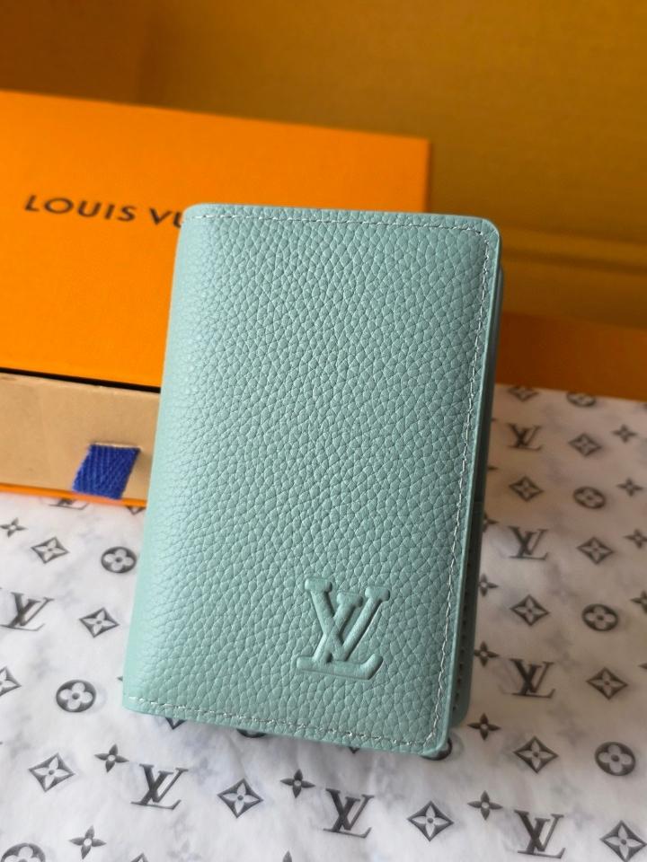 Louis Vuitton M25953
Ví Pocket Organizer-duoc-ban-tai-Hvip Bags and Accessories