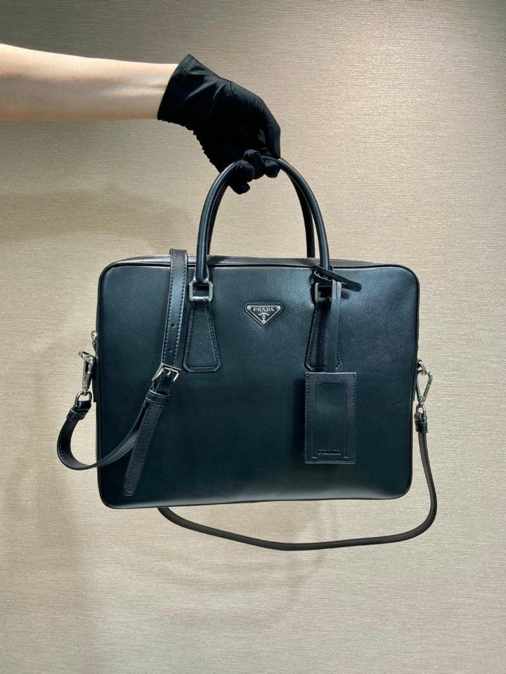 Prada Saffiano leather bag black 0368 37x28x3.5cm -duoc-ban-tai-Hvip Bags and Accessories