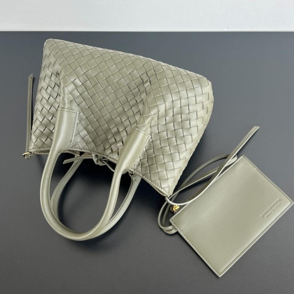 Bottega Veneta  Small Pinacoteca green  819004 15*24*12cm-duoc-ban-tai-Hvip Bags and Accessories
