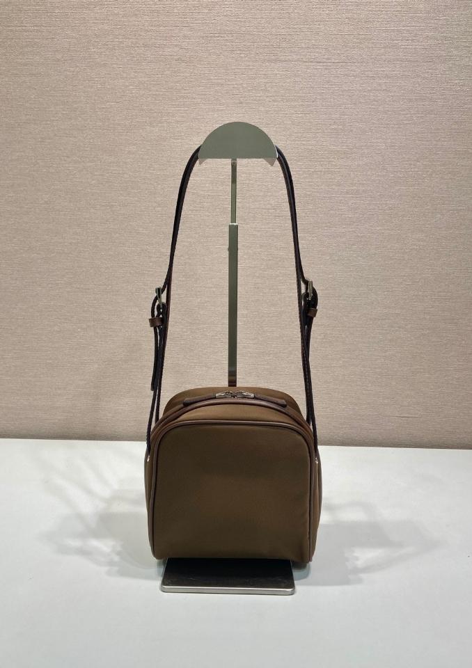 Prada Re-Nylon small bag 1BC248 brown  14cmx11cm-duoc-ban-tai-Hvip Bags and Accessories