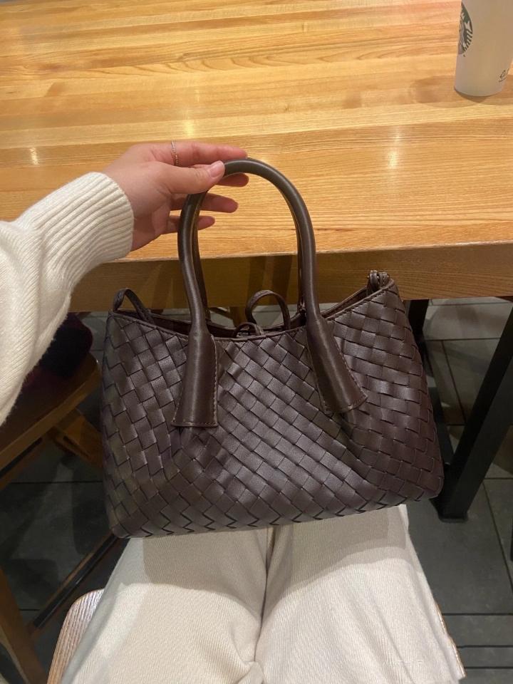 Bottega Veneta  Small Pinacoteca Fondant  819004 15*24*12cm-duoc-ban-tai-Hvip Bags and Accessories