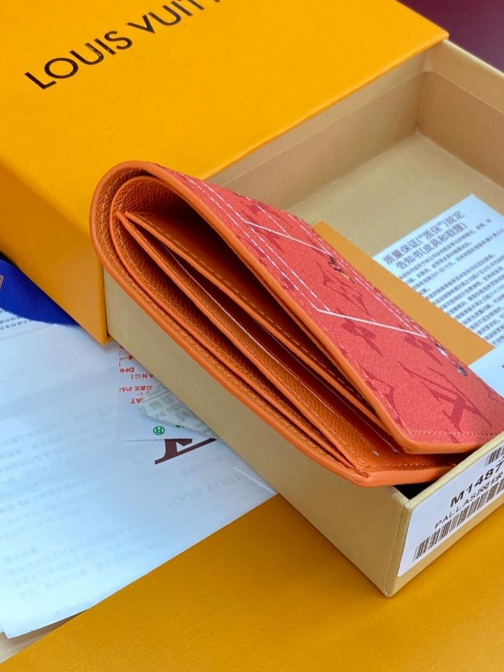 Louis Vuitton M14879
New
Slender Wallet Rouge Brique
11x8.5x2cm-duoc-ban-tai-Hvip Bags and Accessories