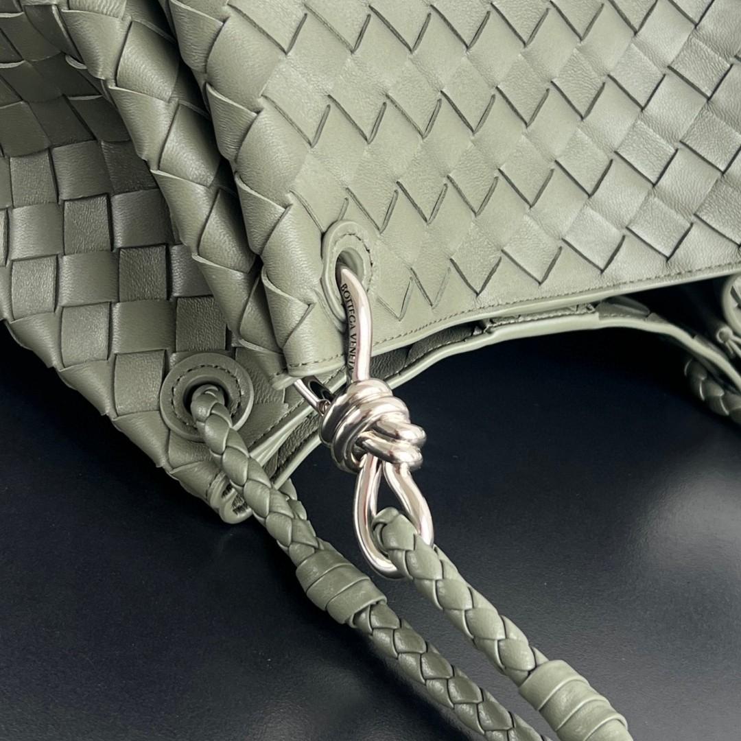 Bottega Veneta medium Parachute Pickle 835921 29.5X18.5X17.5cm-duoc-ban-tai-Hvip Bags and Accessories