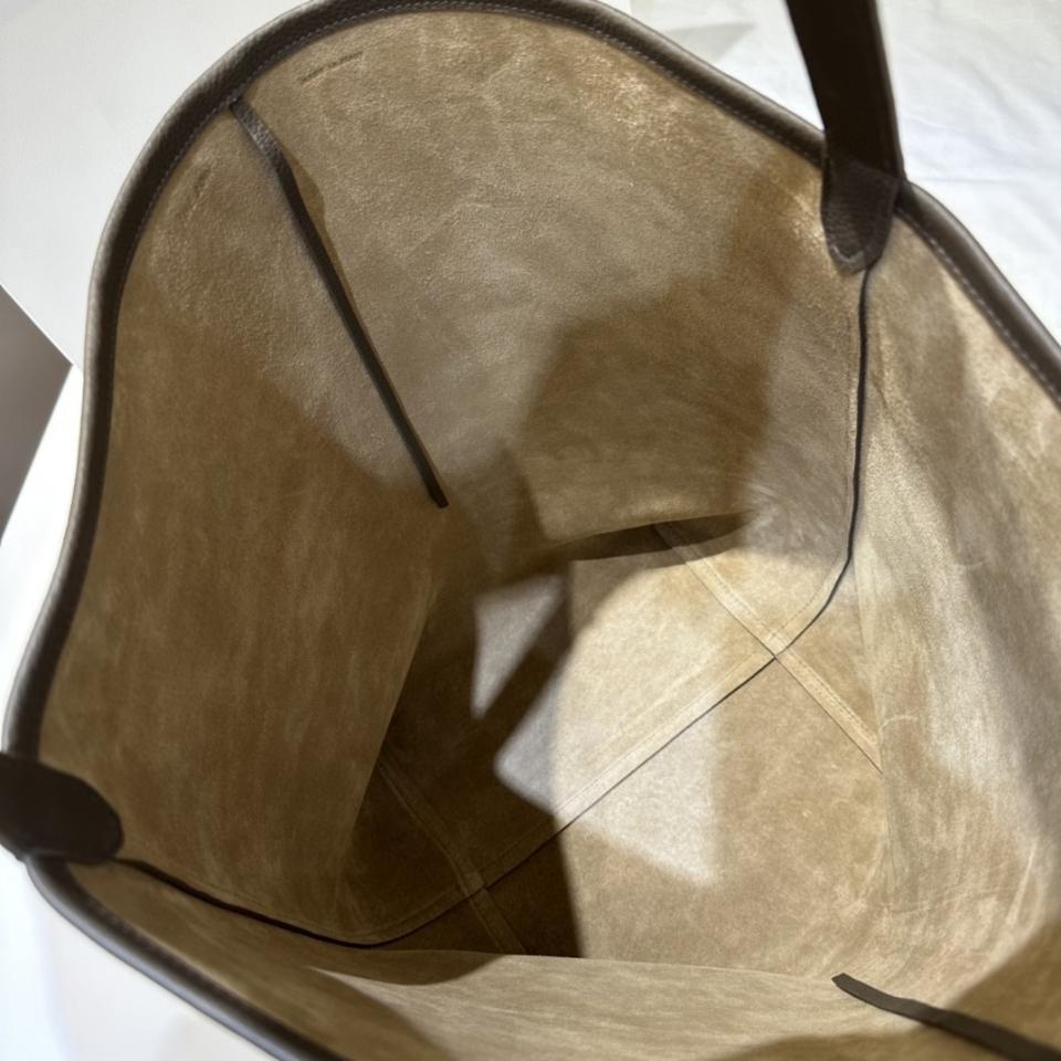 The Row Large N/S Park Tote in Leather Dark Olive  44X38X21cm -25cm -duoc-ban-tai-Hvip Bags and Accessories