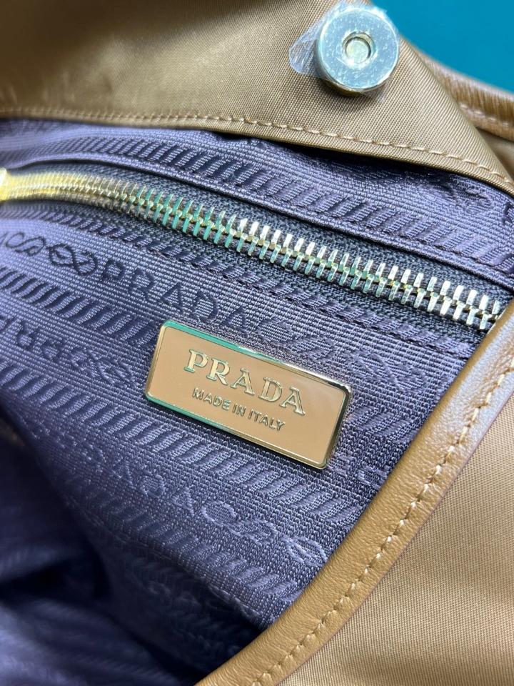 Prada Mariner large Re-Nylon shoulder bag Brandy 1BC244 48x39x14cm-duoc-ban-tai-Hvip Bags and Accessories