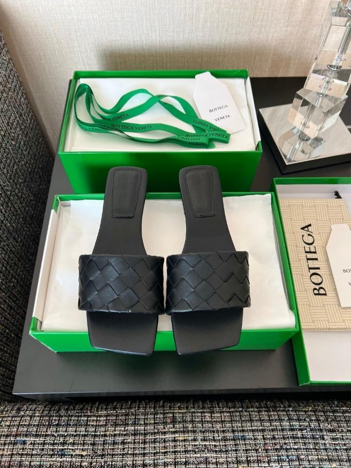 Bottega Veneta Parco Flat Mule black -duoc-ban-tai-Hvip Shoes and Clothes