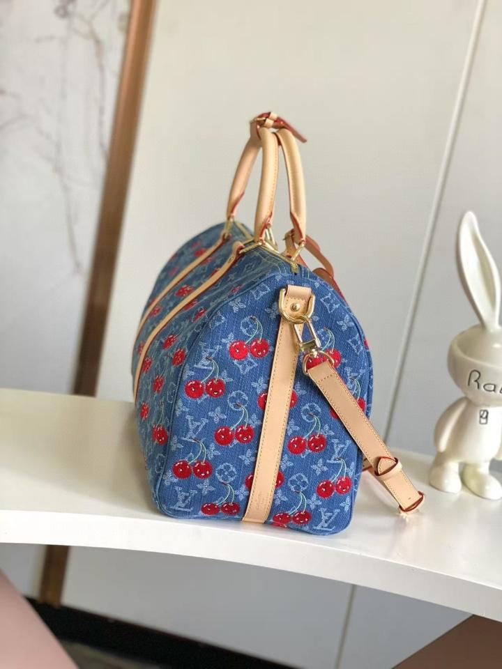 Louis Vuitton M13875
Túi Keepall Bandoulière 45 LV x TM

27 x 20 x 45 cm-duoc-ban-tai-Hvip Bags and Accessories