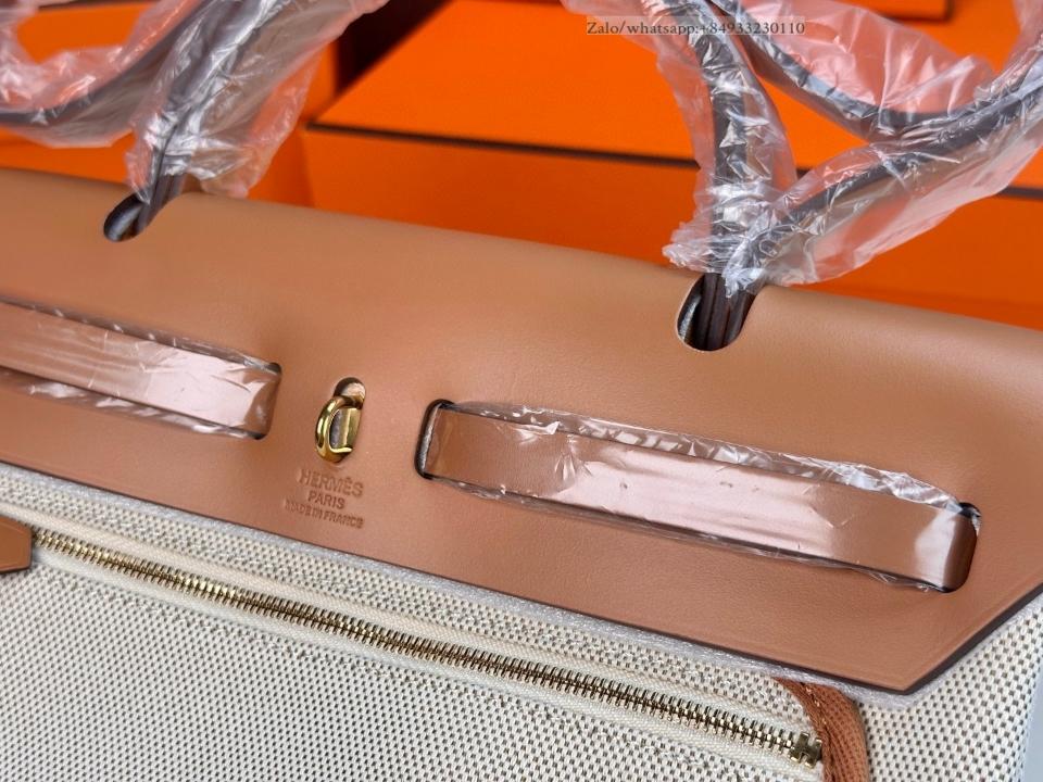 Hermes Bicolor Vache Hunter Chaine D'Ancre Herbag 31 PM -duoc-ban-tai-Hvip Bags and Accessories