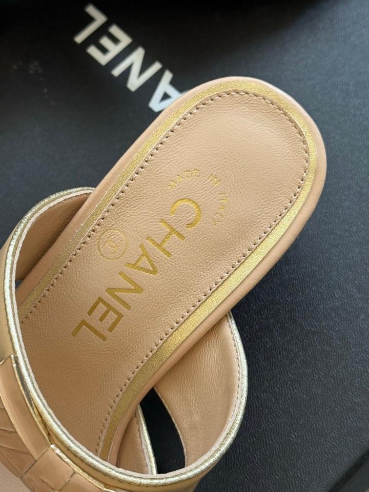 Chanel mules sandals in beige leather(1)-duoc-ban-tai-Hvip Shoes and Clothes