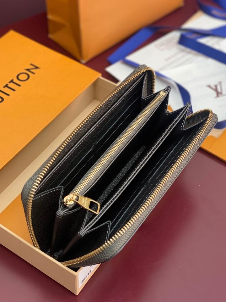 Louis Vuitton M12680
Zippy Wallet black -duoc-ban-tai-Hvip Bags and Accessories