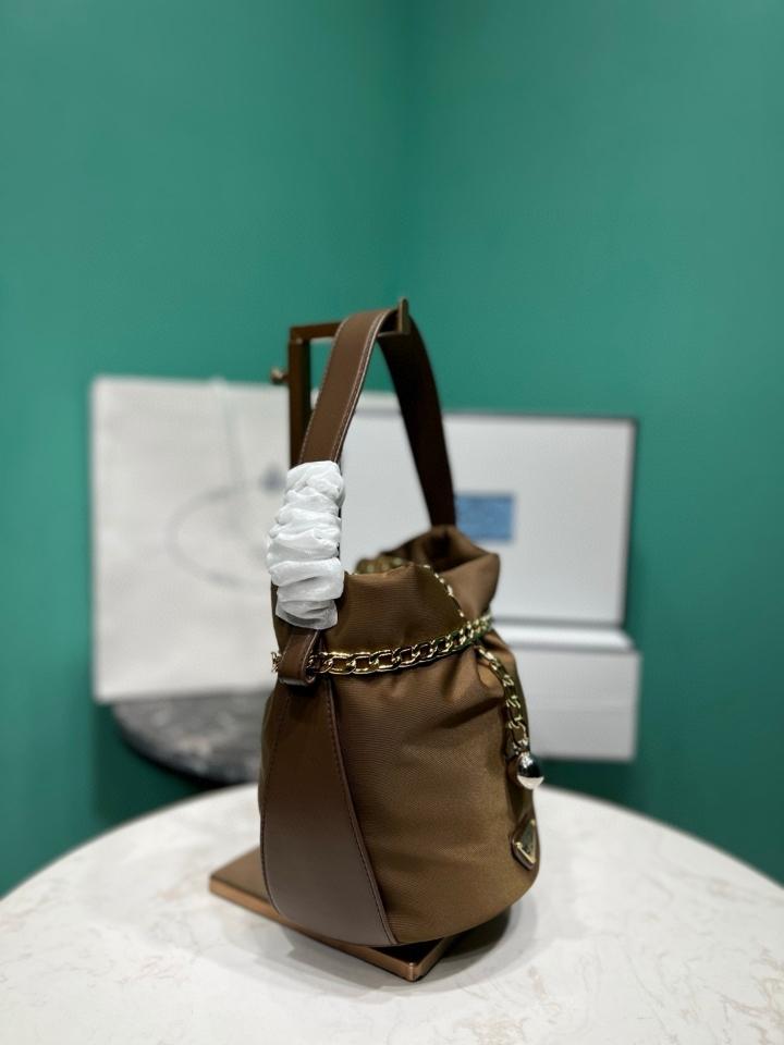 Prada Petit Sac Noir Re-Nylon and nappa leather mini bucket bag 1BE088 brown 14x20x15 cm-duoc-ban-tai-Hvip Bags and Accessories
