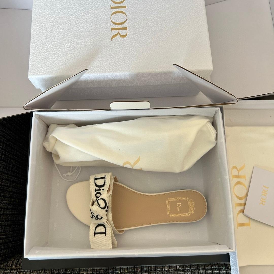 Dior J'Adior Slide Embroidered Cotton-duoc-ban-tai-Hvip Shoes and Clothes