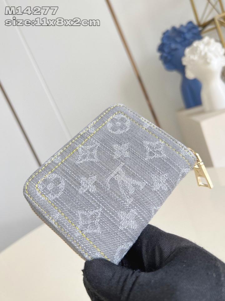 Louis Vuitton M14277
Ví Zippy Coin Monogram Denim -duoc-ban-tai-Hvip Bags and Accessories