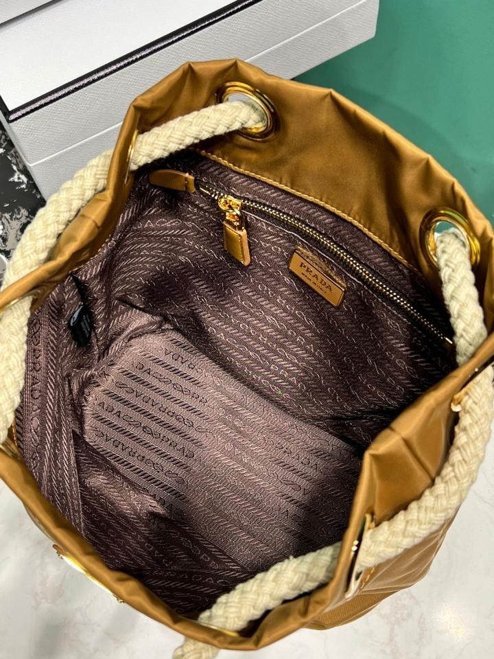 Prada Mariner Re-Nylon small bucket bag Brandy 1BE082 23.5x28x16.5cm-duoc-ban-tai-Hvip Bags and Accessories