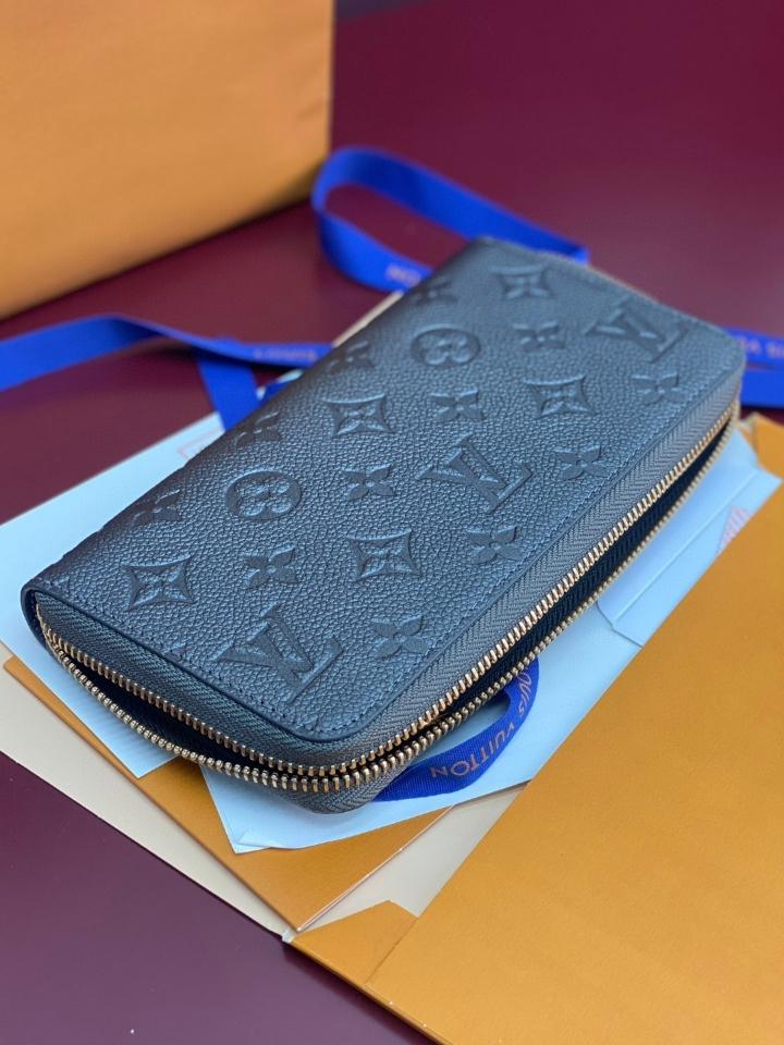 Louis Vuitton M12680
Zippy Wallet black -duoc-ban-tai-Hvip Bags and Accessories