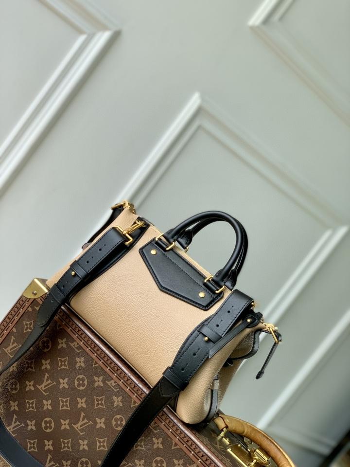Louis Vuitton M14514
Túi LV Biker PM 12 x 12 x 30cm (1)-duoc-ban-tai-Hvip Bags and Accessories