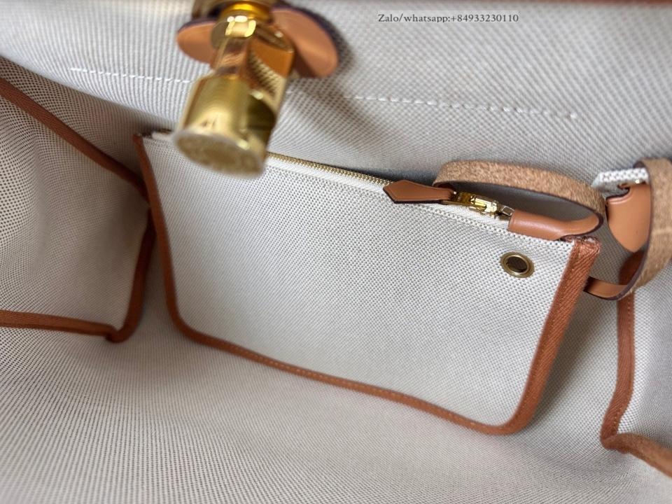 Hermes Bicolor Vache Hunter Chaine D'Ancre Herbag 31 PM -duoc-ban-tai-Hvip Bags and Accessories