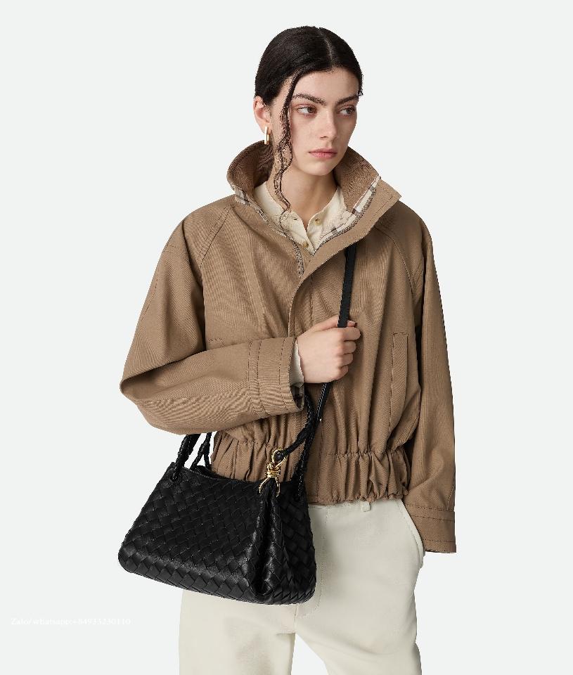 Bottega Veneta medium Parachute black 835921 29.5x17.5x18.5cm -duoc-ban-tai-Hvip Bags and Accessories