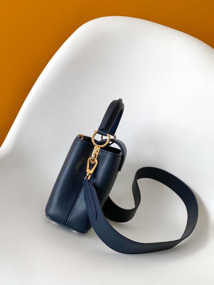 Louis Vuitton Capucines Mini M58718  21.0 x 14.0 x 8.0cm Sao chép-duoc-ban-tai-Hvip Bags and Accessories