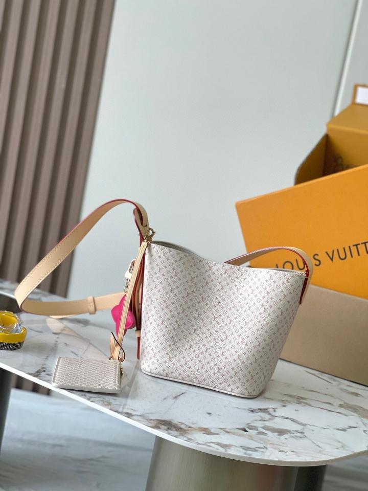 Louis Vuitton M15130
Túi All In BB 18*12*16CM L1-duoc-ban-tai-Hvip Bags and Accessories